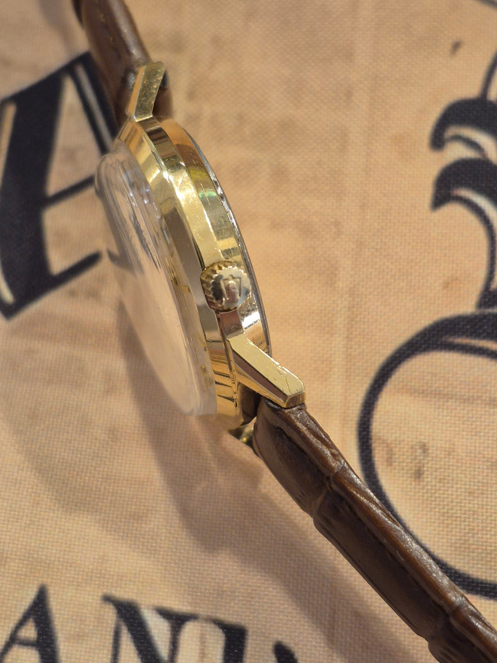 1976 Accutron Tuning Fork 218 Calendar Watch
